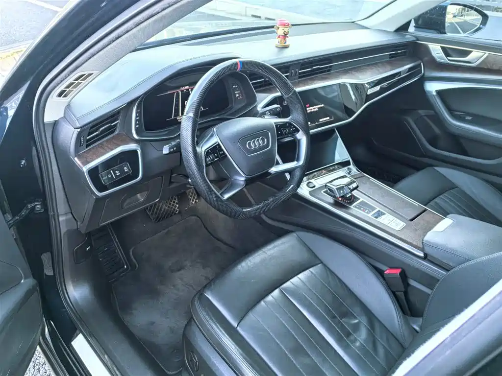Audi Audi A6 Allroad Quattro 55 TFSI Premium Off-road Model 2021 (Imported) 2021 - thumbnail 8