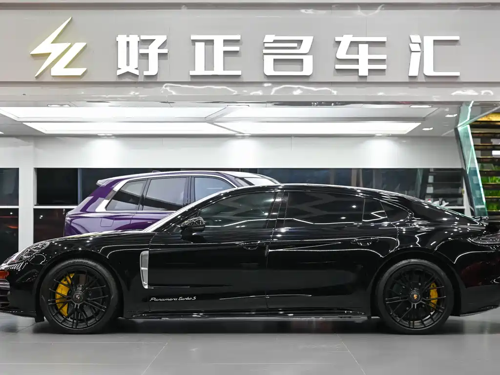 Porsche Porsche Panamera 2023 Turbo S Executive Long Wheelbase 4.0T 2024 - thumbnail 4