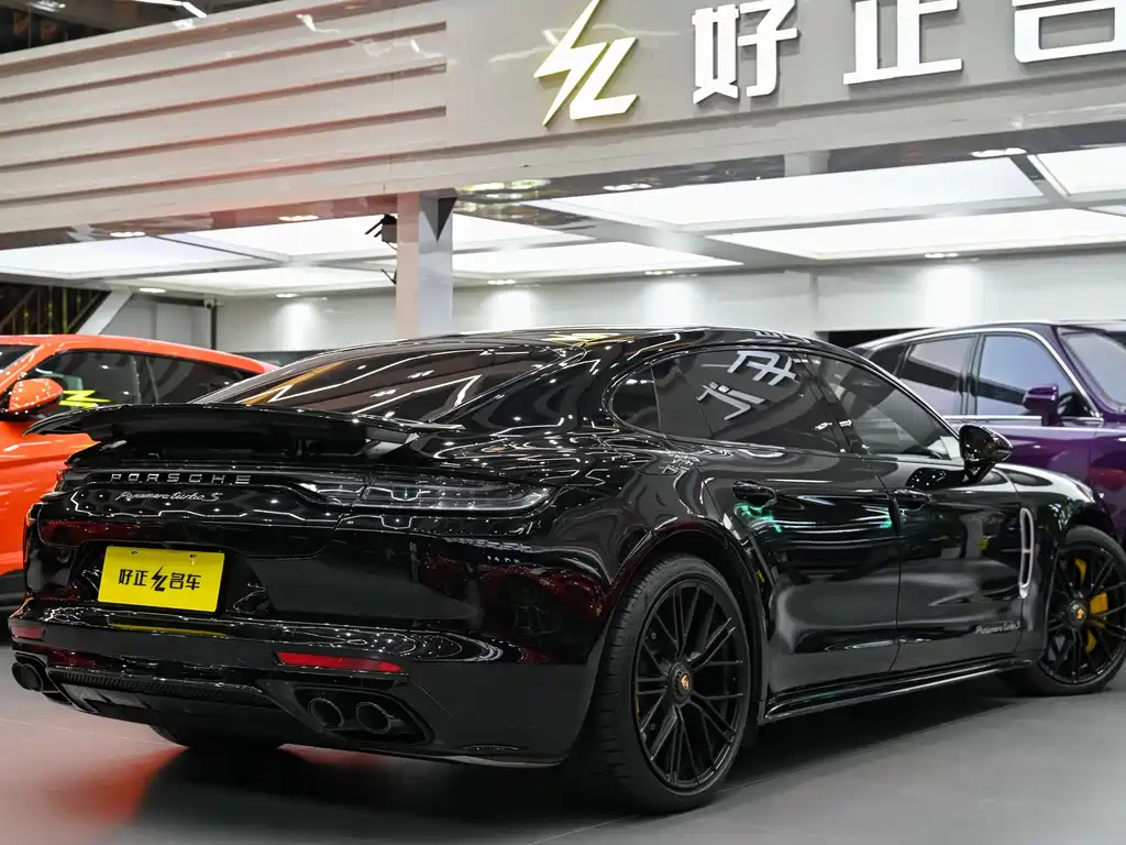 Porsche Porsche Panamera 2023 Turbo S Executive Long Wheelbase 4.0T 2024 - thumbnail 6