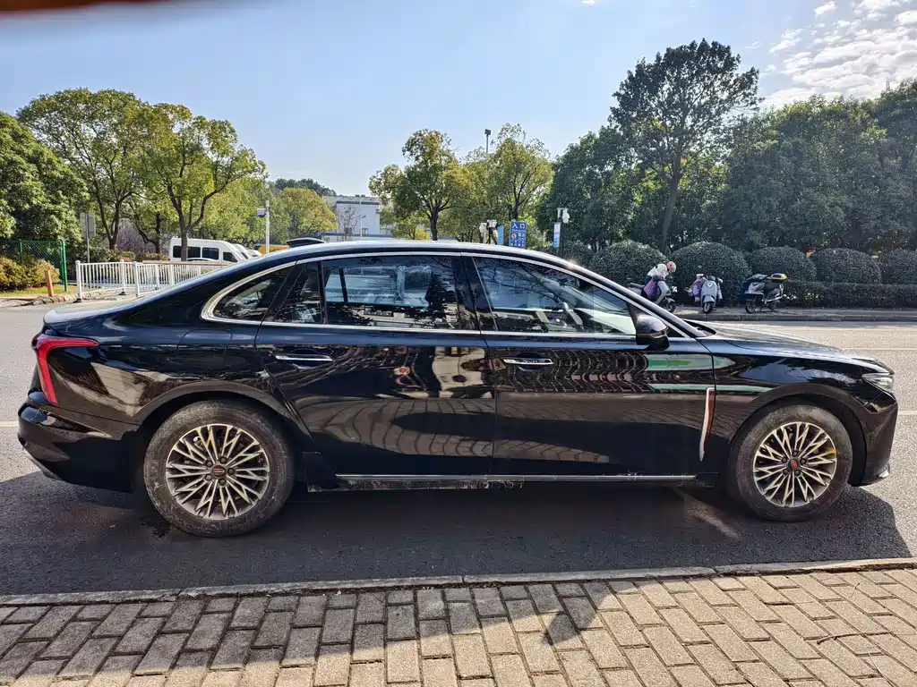 Hongqi Hongqi H5 2023 1.5T DCT SmartLink FlagJoy Edition 2023 - thumbnail 8