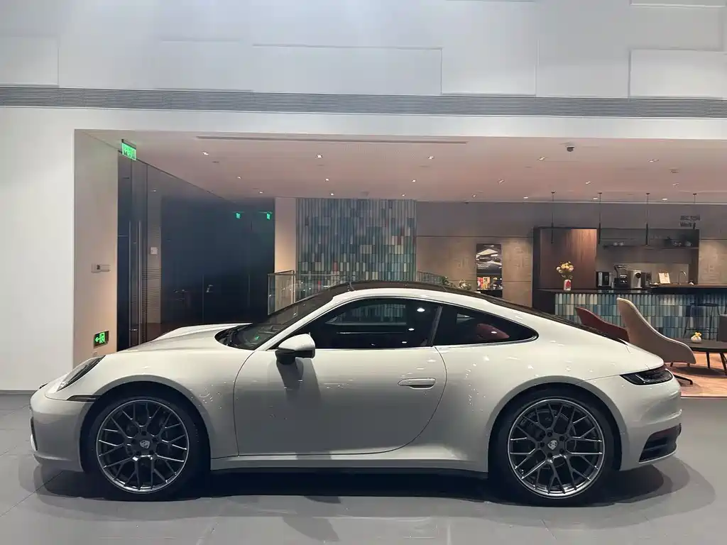 Porsche Porsche 911 2023 Carrera 3.0T 2024 - thumbnail 9