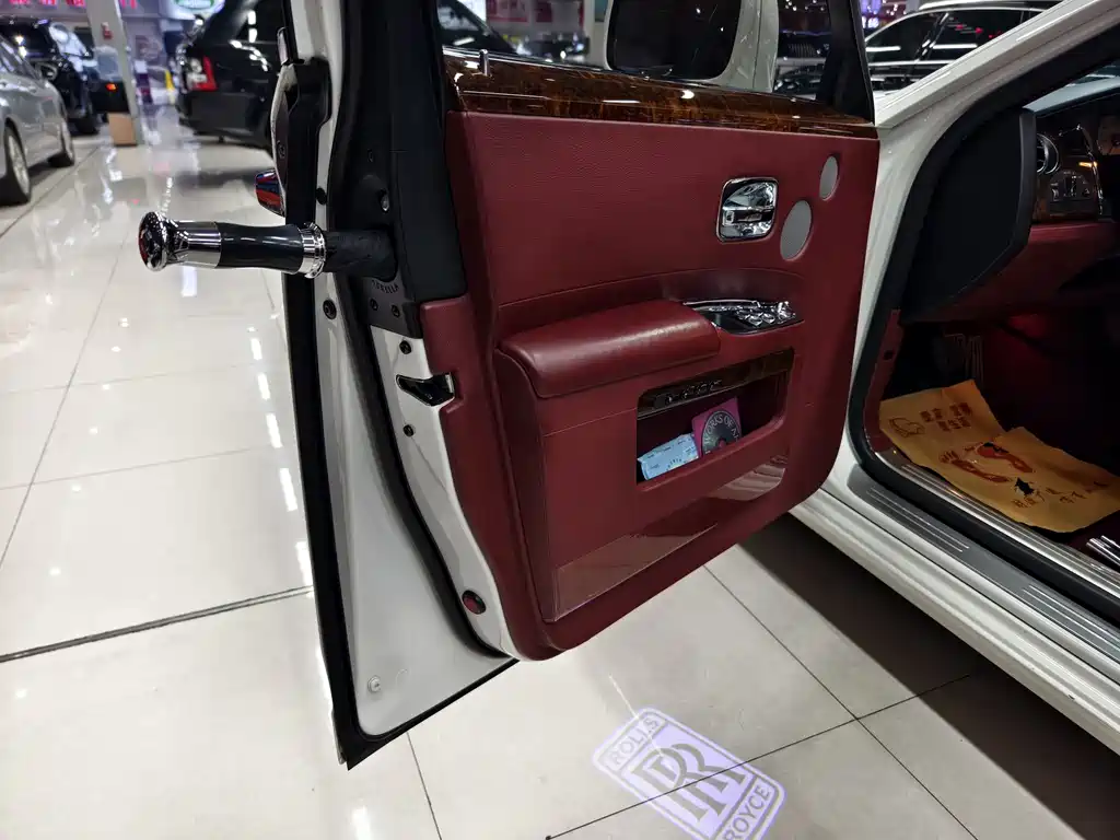 Rolls-Royce Ghost 2010 6.6T Standard Edition 2011 - thumbnail 14