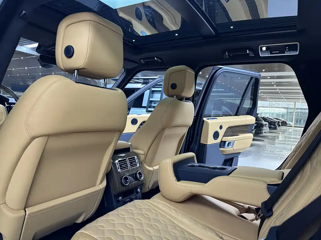 Land Rover Range Rover 2019 3.0 SCV6 Heritage Edition 2020 - thumbnail 8