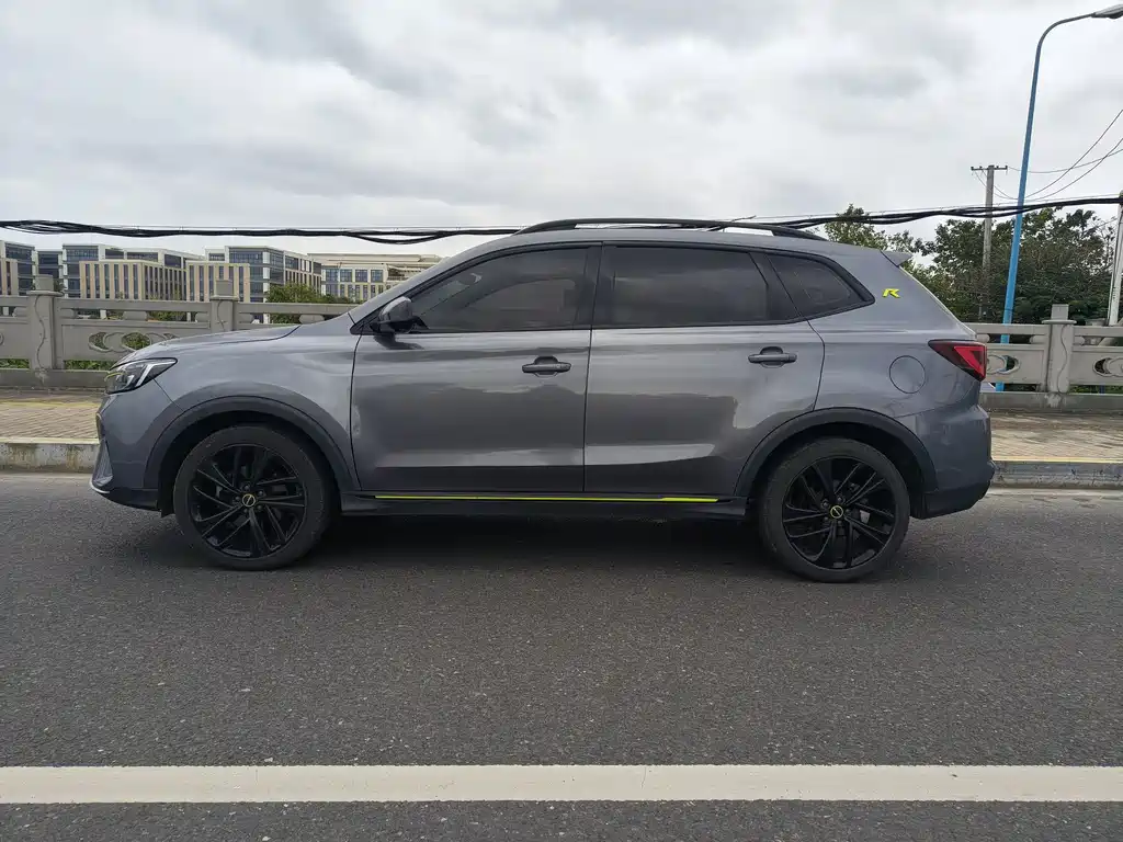 Roewe Roewe RX5 2020 PLUS 300TGI Automatic Ali New Year Special Edition 2020 - thumbnail 4