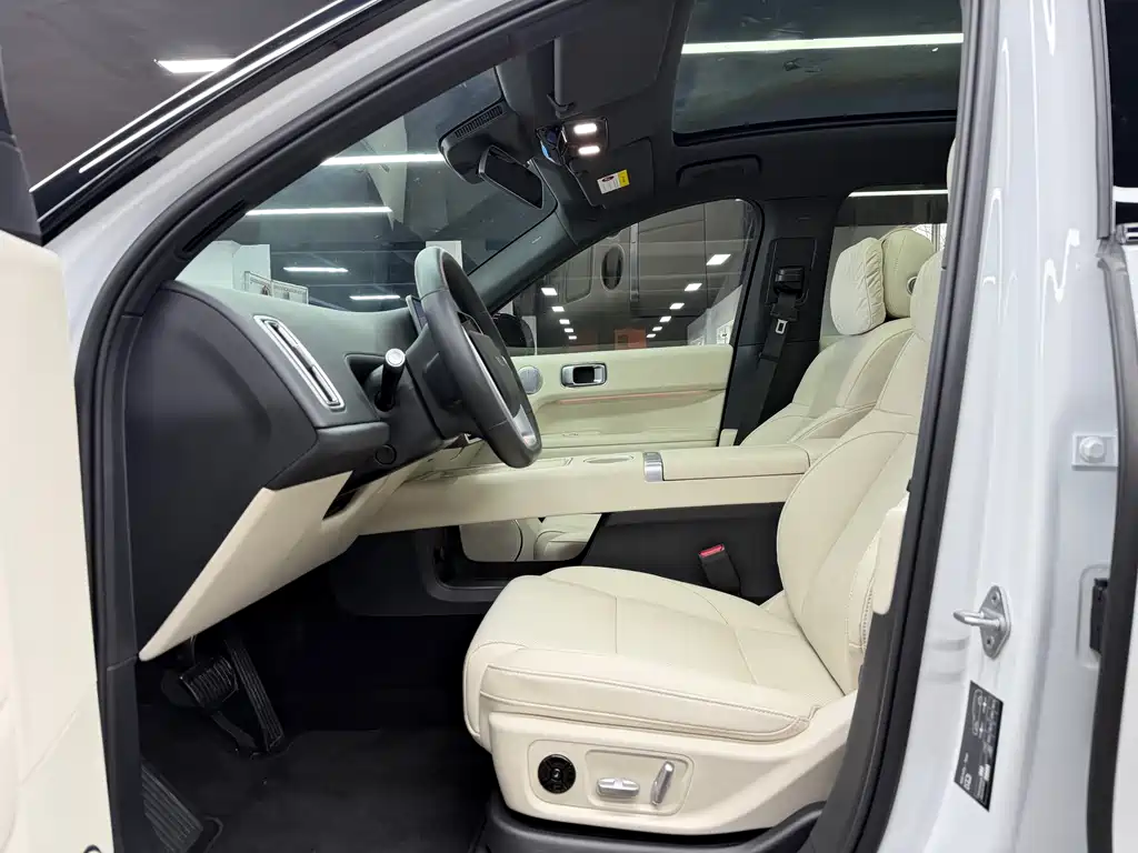 Li Auto Li L6 2024 Pro 2024 - thumbnail 4