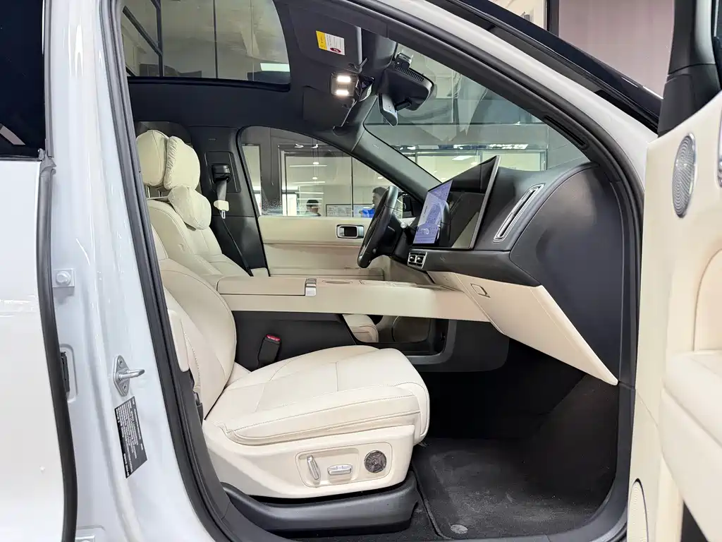 Li Auto Li L6 2024 Pro 2024 - thumbnail 9