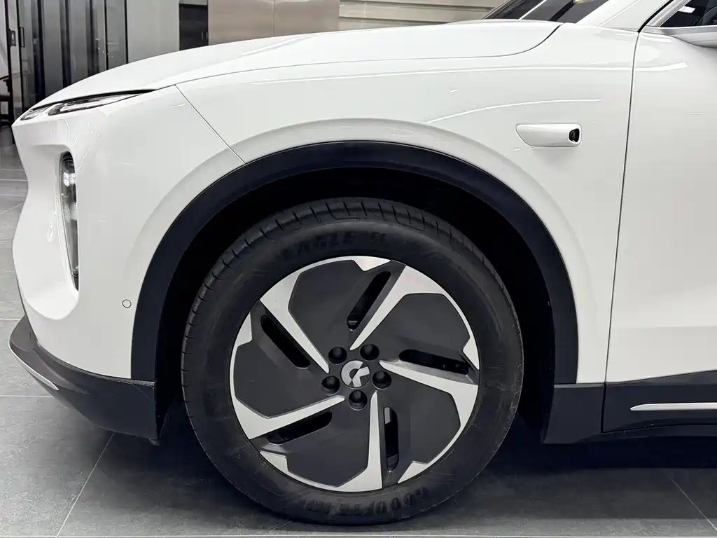 NIO NIO EC6 2024 75kWh 2025 - thumbnail 17