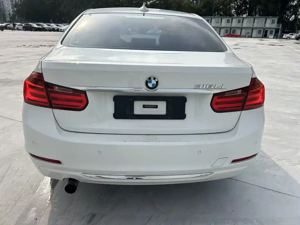 BMW BMW 3 Series 2015 316Li Fashion Edition 2015 - thumbnail 5