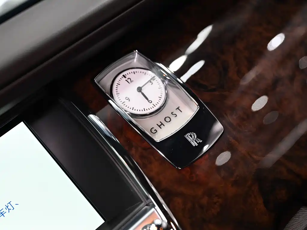 Rolls-Royce Ghost 2015 Series II Standard 2017 - thumbnail 11