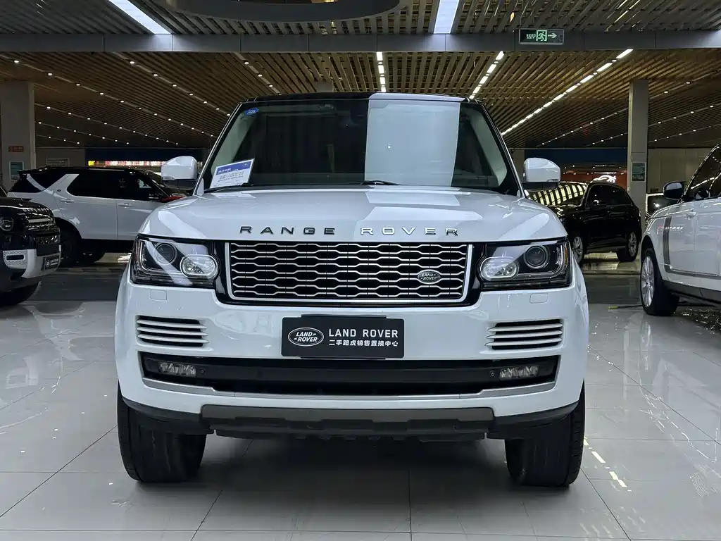 Land Rover Range Rover 2015 3.0 SC V6 Vogue 2015 - thumbnail 2