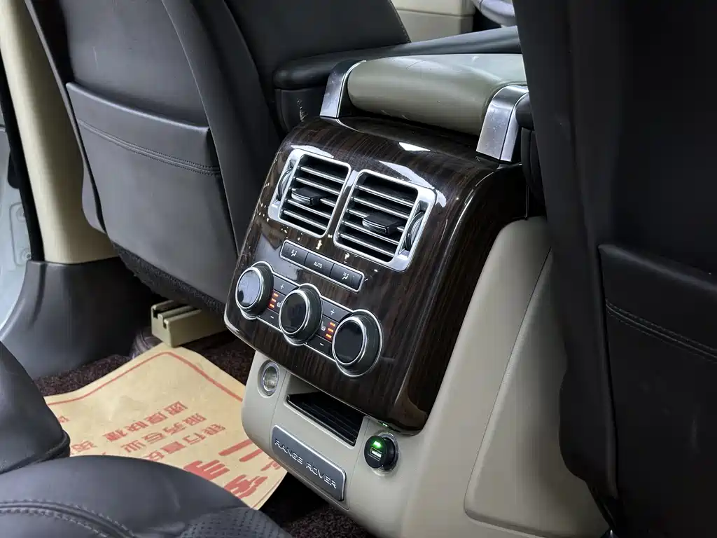 Land Rover Range Rover 2015 3.0 SC V6 Vogue 2015 - thumbnail 12