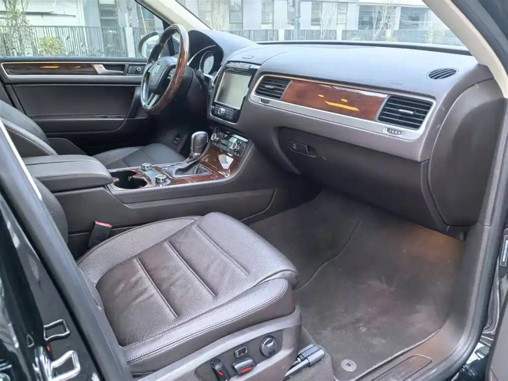 Volkswagen Volkswagen Touareg 2015 3.0 TSI Comfort Line 2015 - thumbnail 7