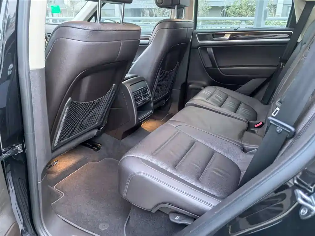 Volkswagen Volkswagen Touareg 2015 3.0 TSI Comfort Line 2015 - thumbnail 9