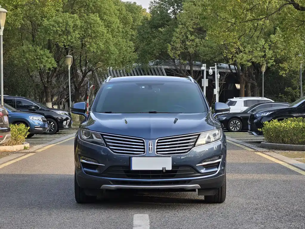 Lincoln Lincoln MKC 2017 2.0T AWD Select Edition 2019 - thumbnail 2