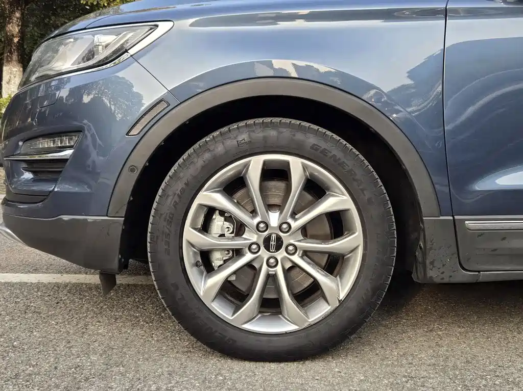 Lincoln Lincoln MKC 2017 2.0T AWD Select Edition 2019 - thumbnail 13