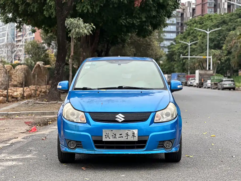 Suzuki Suzuki SX4 2010 Hatchback 1.6L Automatic Championship Limited Edition 2010 - thumbnail 2