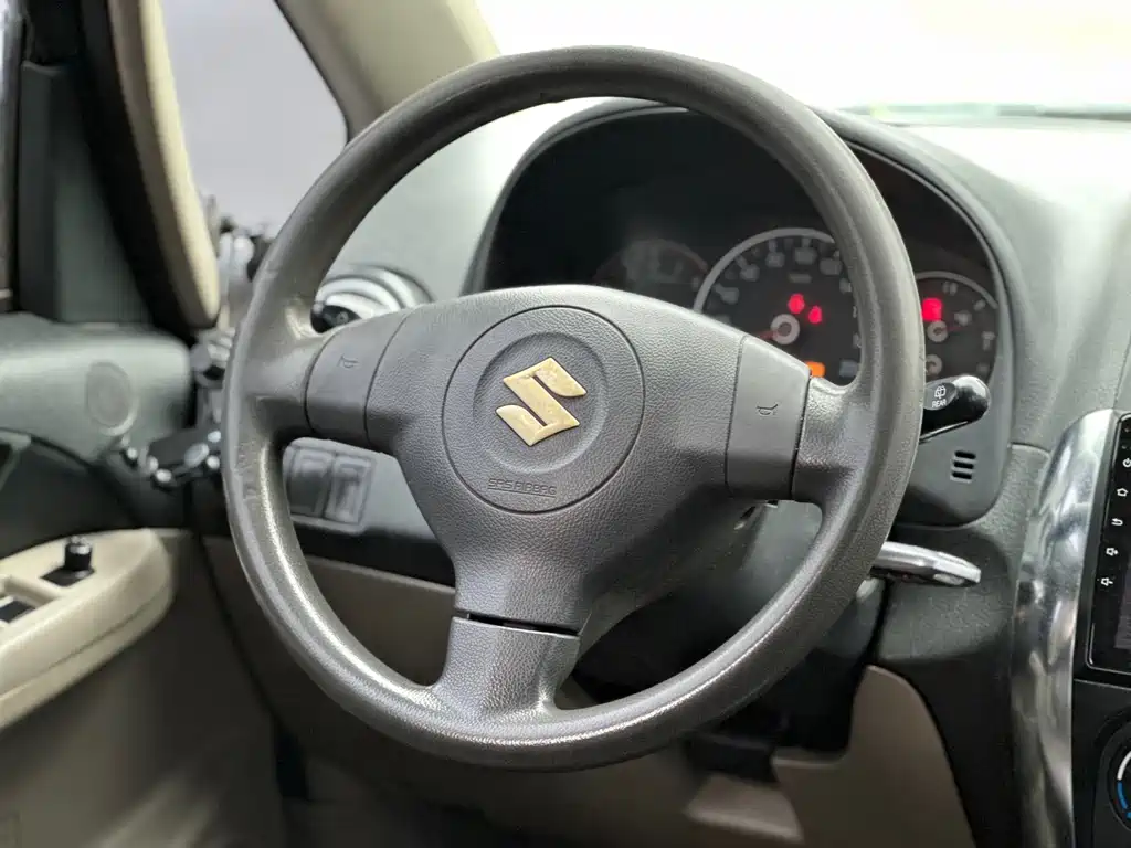 Suzuki Suzuki SX4 2010 Hatchback 1.6L Automatic Championship Limited Edition 2010 - thumbnail 8