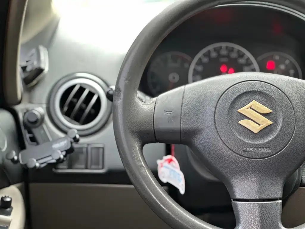 Suzuki Suzuki SX4 2010 Hatchback 1.6L Automatic Championship Limited Edition 2010 - thumbnail 10