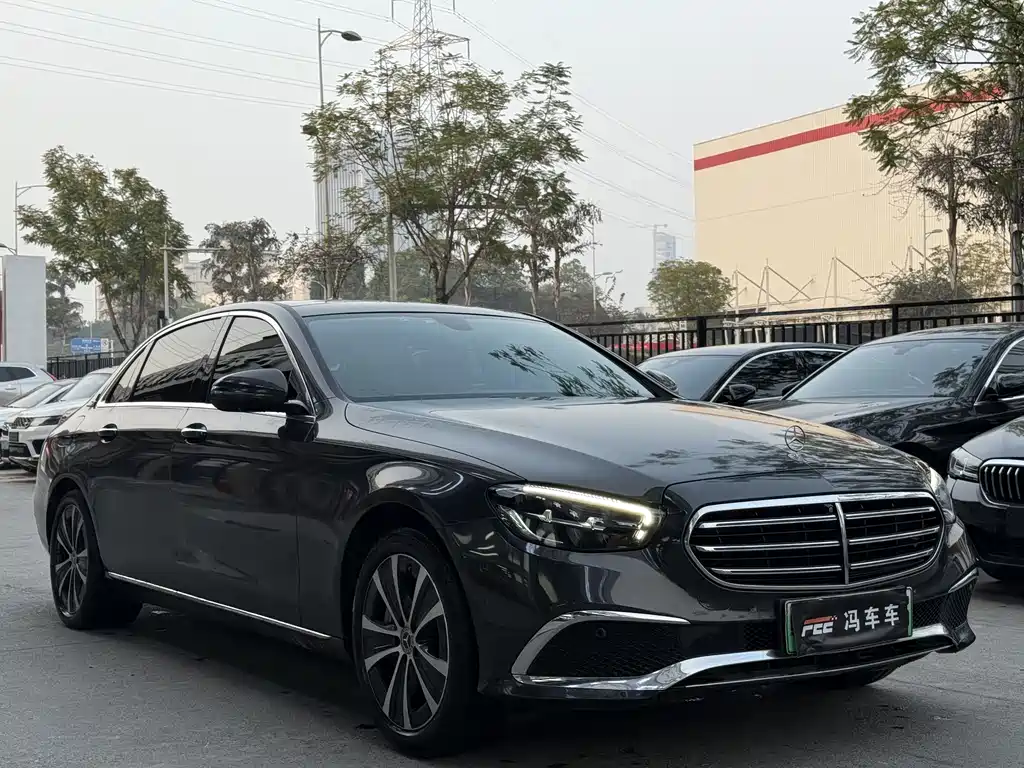Mercedes-Benz Mercedes-Benz E-Class 2022 Model Year Facelift E 350 e L Plug-in Hybrid Sedan 2022