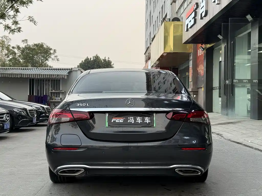 Mercedes-Benz Mercedes-Benz E-Class 2022 Model Year Facelift E 350 e L Plug-in Hybrid Sedan 2022 - thumbnail 11