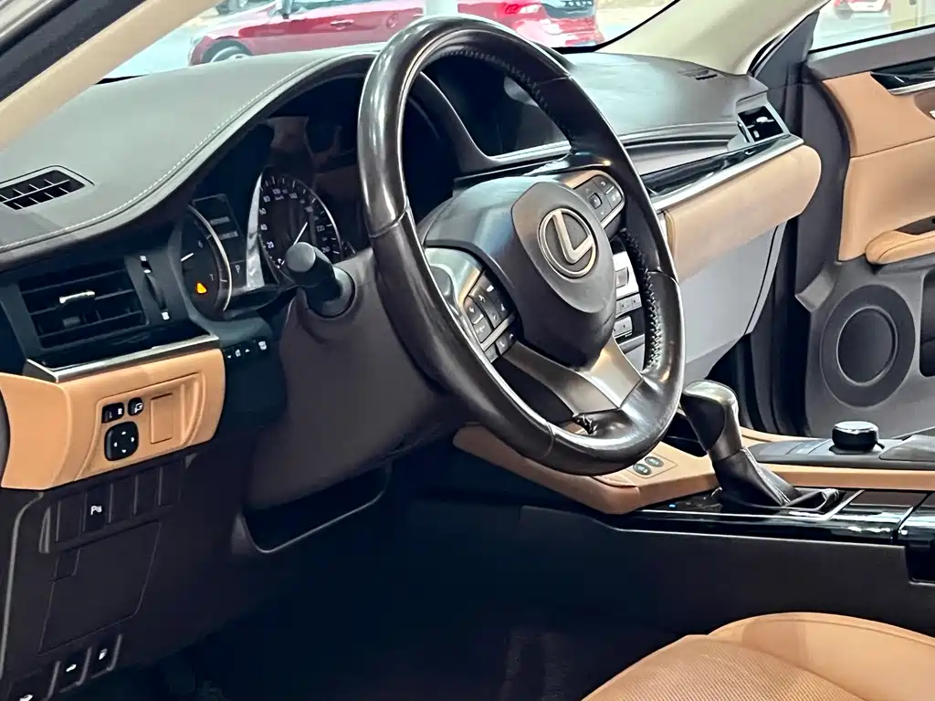 Lexus Lexus ES 2015 ES 200 Premium Edition 2018 - thumbnail 9