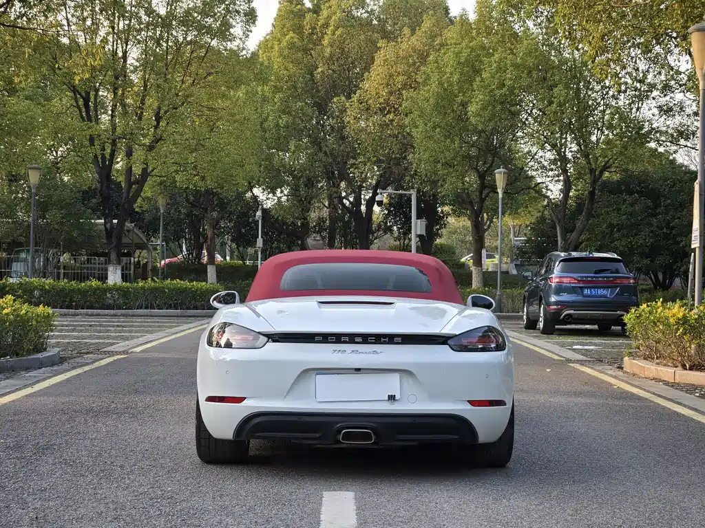 Porsche Porsche 718 2020 Boxster 2.0T 2020 - thumbnail 4