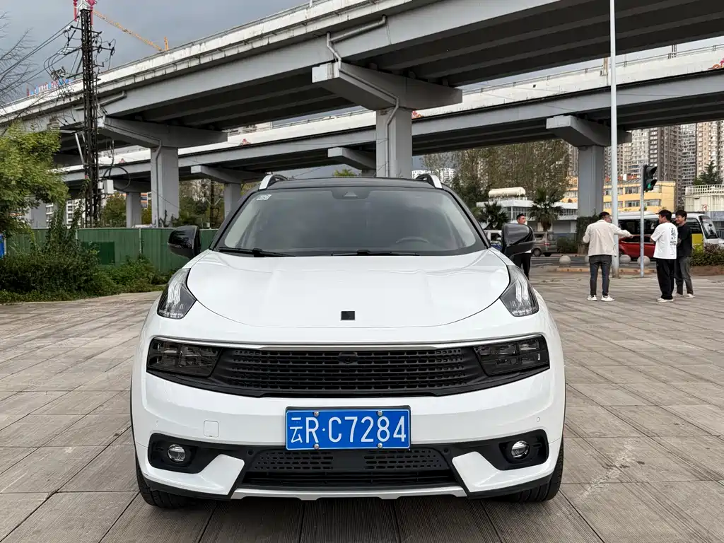 Lynk & Co Lynk & Co 01 2019 2.0T AWD Pro Version China VI 2020 - thumbnail 2
