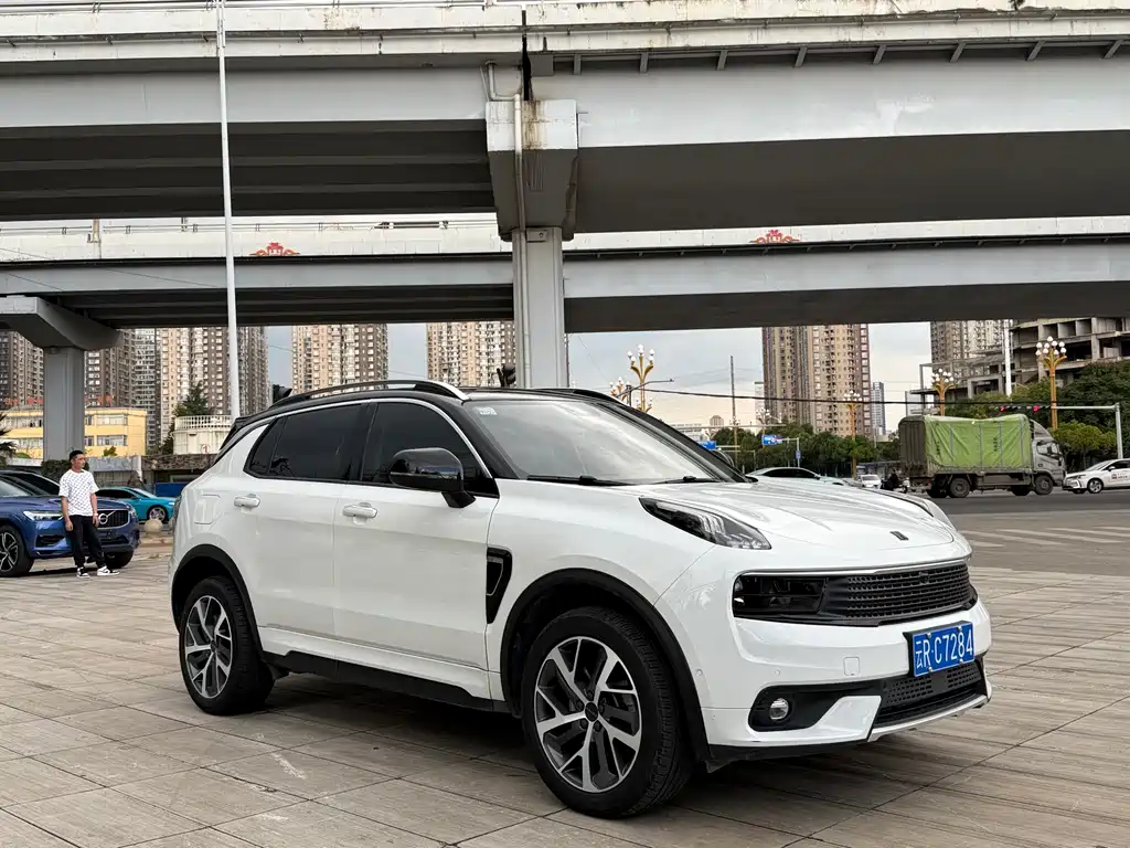 Lynk & Co Lynk & Co 01 2019 2.0T AWD Pro Version China VI 2020 - thumbnail 3
