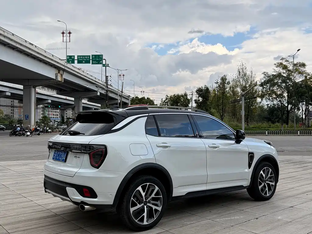 Lynk & Co Lynk & Co 01 2019 2.0T AWD Pro Version China VI 2020 - thumbnail 4