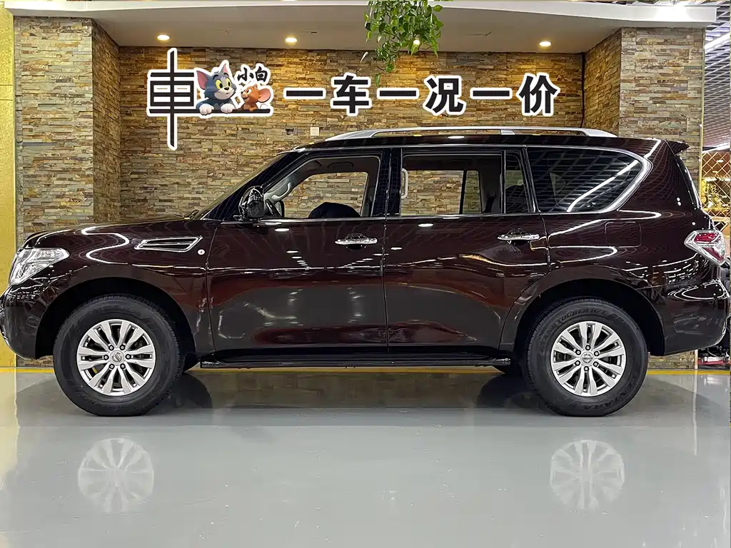 Nissan Nissan Patrol 2017 5.6L Standard 2017 - thumbnail 3