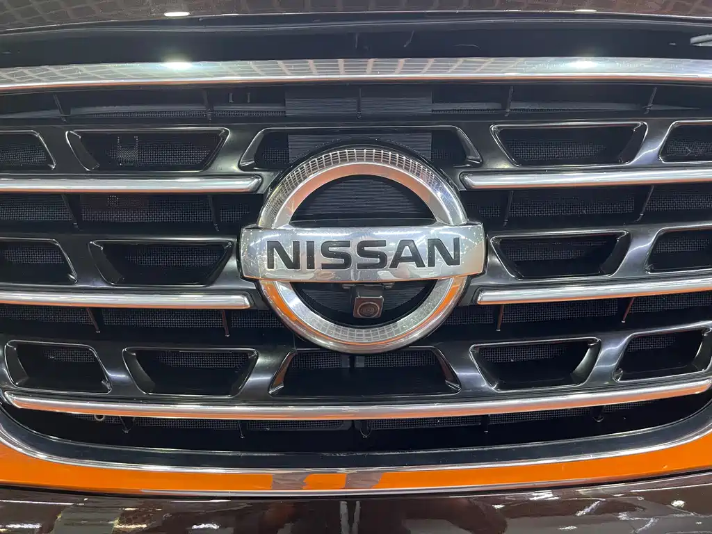 Nissan Nissan Patrol 2017 5.6L Standard 2017 - thumbnail 10