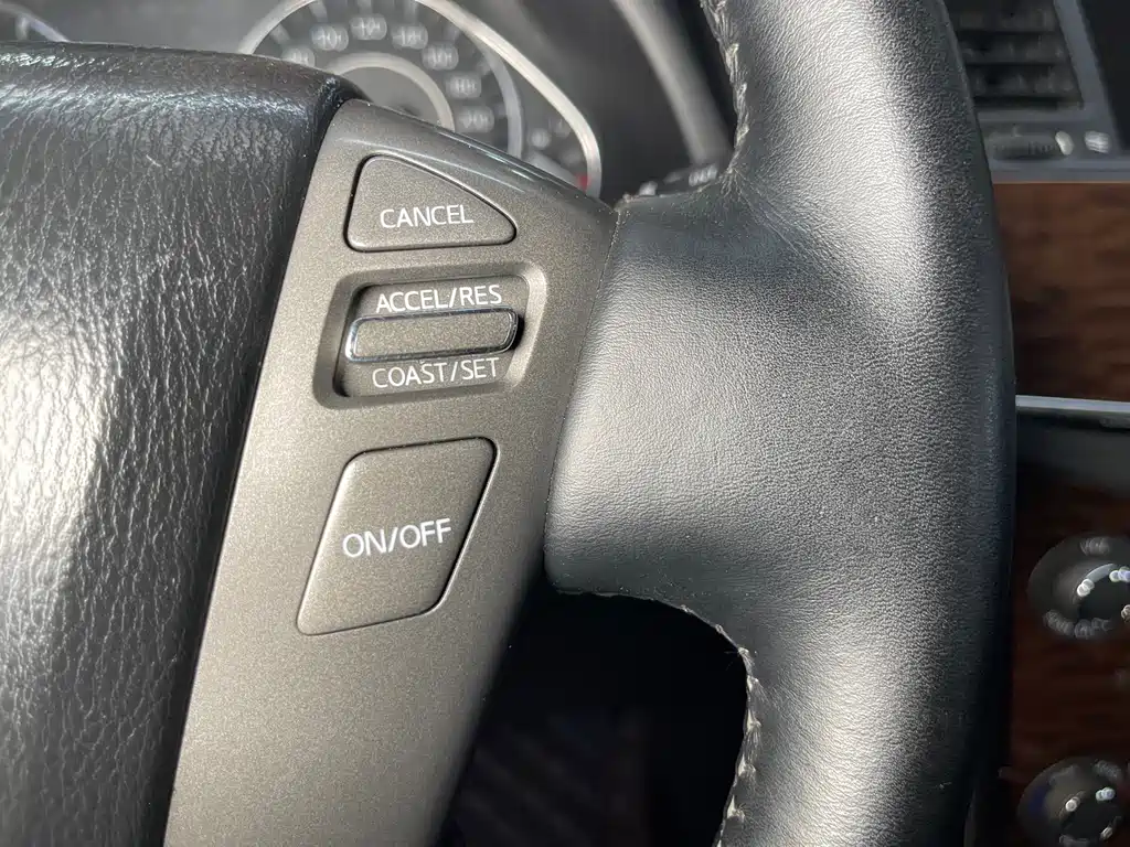 Nissan Nissan Patrol 2017 5.6L Standard 2017 - thumbnail 19