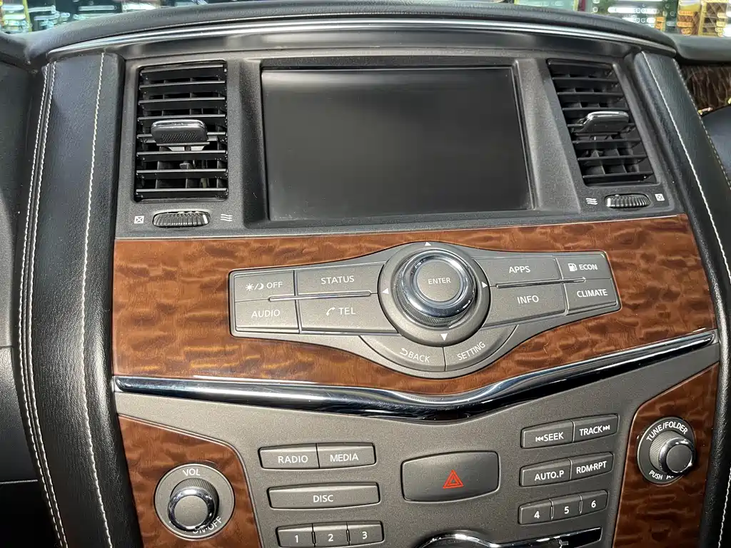 Nissan Nissan Patrol 2017 5.6L Standard 2017 - thumbnail 24