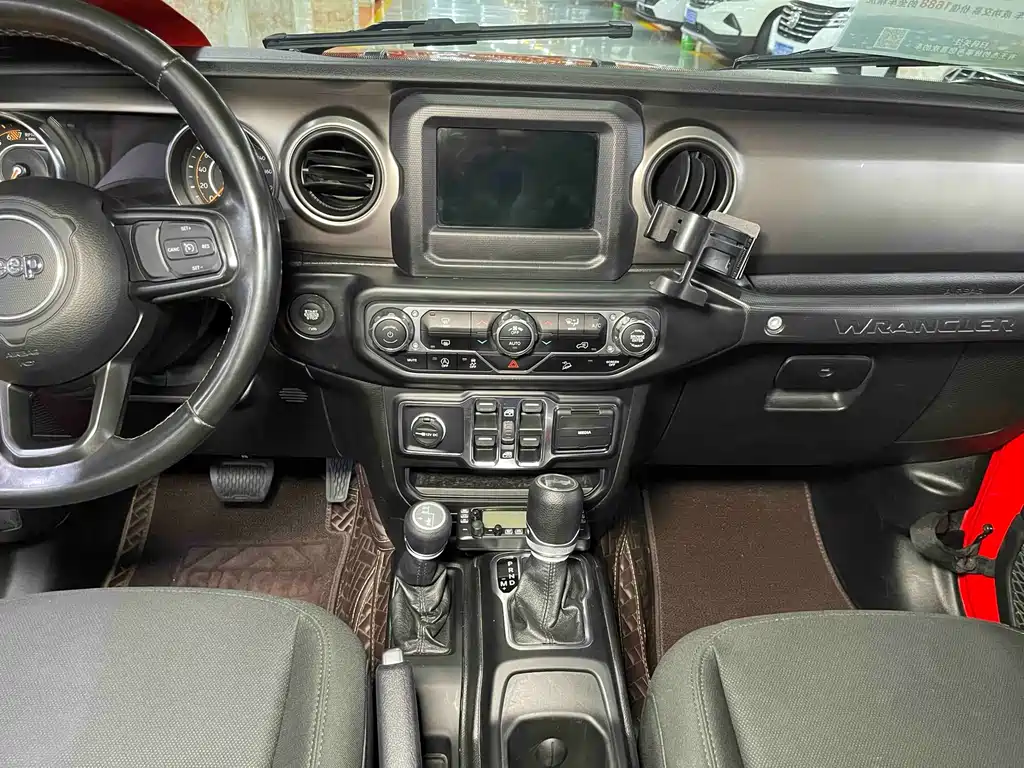 Jeep Jeep Wrangler 2019 2.0T Sahara 4-Door Version国V 2022 - thumbnail 10