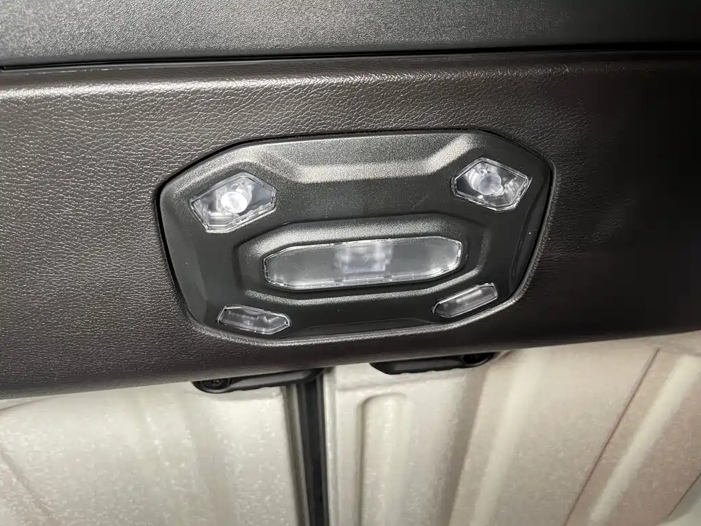 Jeep Jeep Wrangler 2019 2.0T Sahara 4-Door Version国V 2022 - thumbnail 26