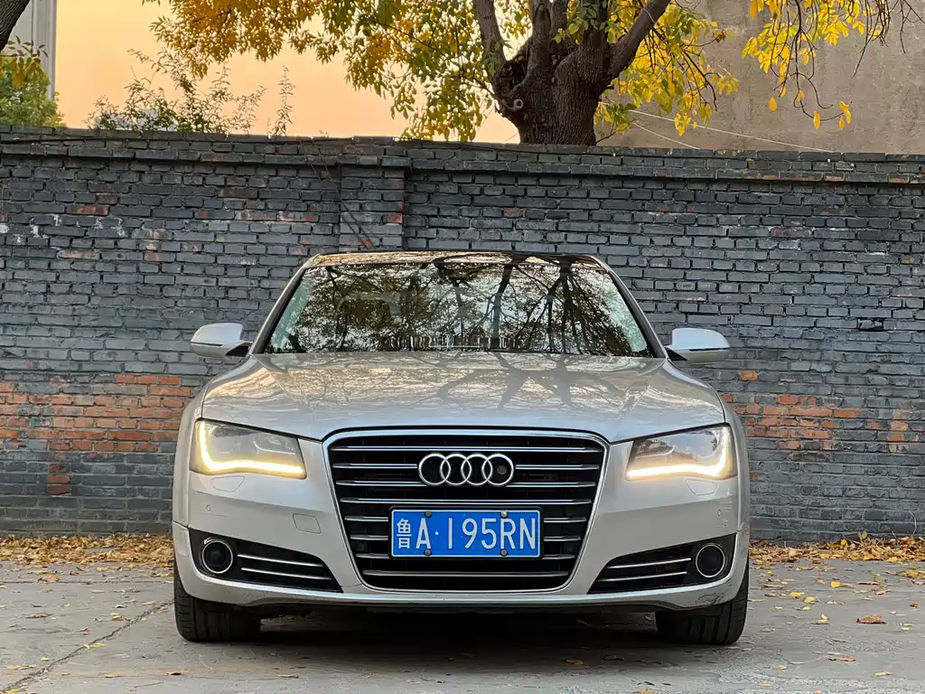 Audi Audi A8 2011 A8L 3.0 TFSI quattro Luxury 213kW 2011 - thumbnail 2