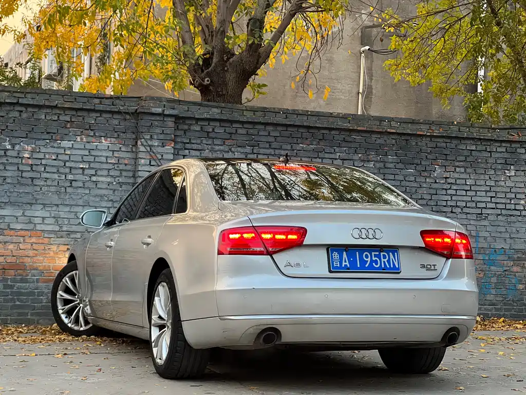 Audi Audi A8 2011 A8L 3.0 TFSI quattro Luxury 213kW 2011 - thumbnail 7