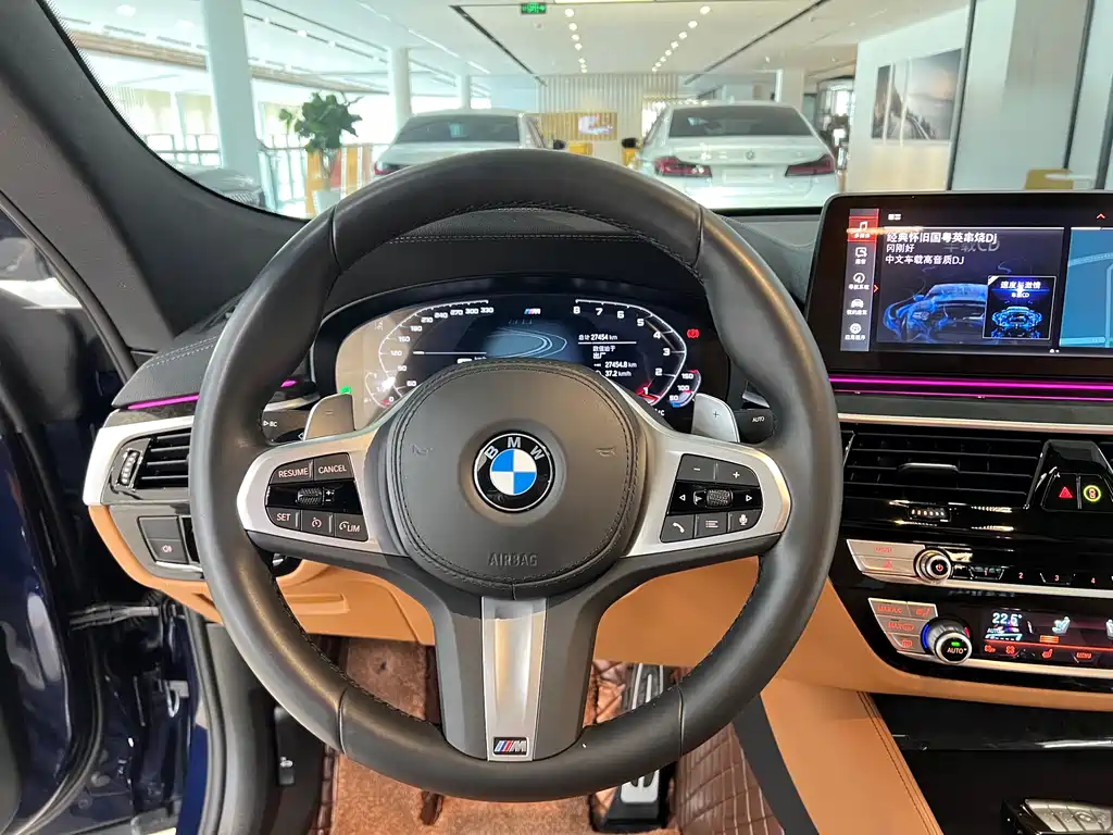 BMW BMW 6 Series GT 2024 630i M Sport Premium Package 2025 - thumbnail 7