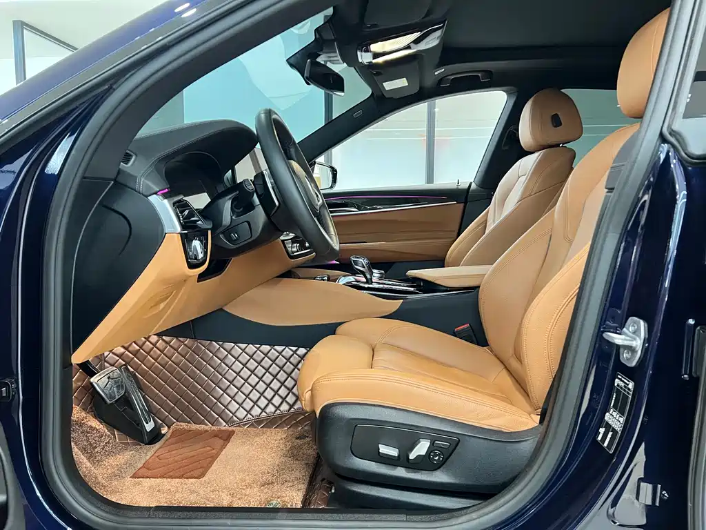 BMW BMW 6 Series GT 2024 630i M Sport Premium Package 2025 - thumbnail 11