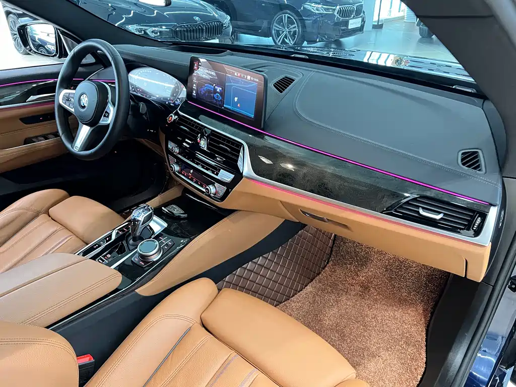 BMW BMW 6 Series GT 2024 630i M Sport Premium Package 2025 - thumbnail 12