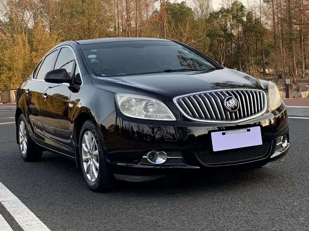 Buick Buick Excelle GT 2013 1.8L Automatic Fashion Edition 2014 - thumbnail 3
