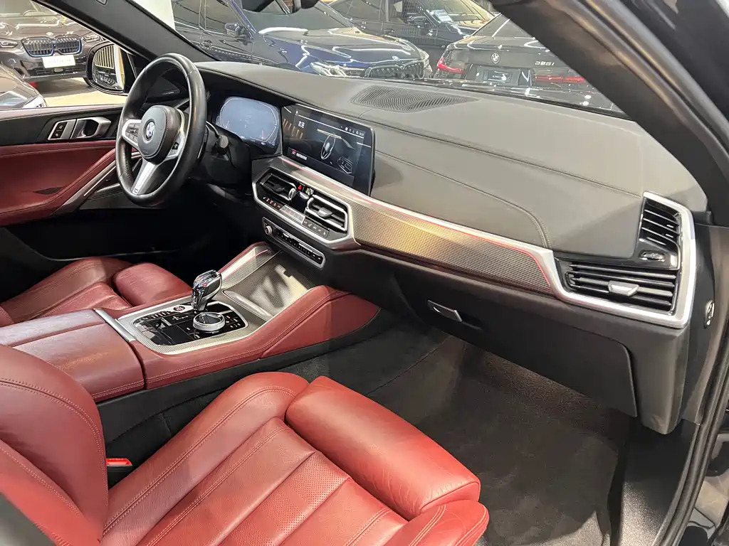 BMW BMW X6 xDrive40i M Sport Package 2022 Model Year Second Facelift 2023 - thumbnail 6