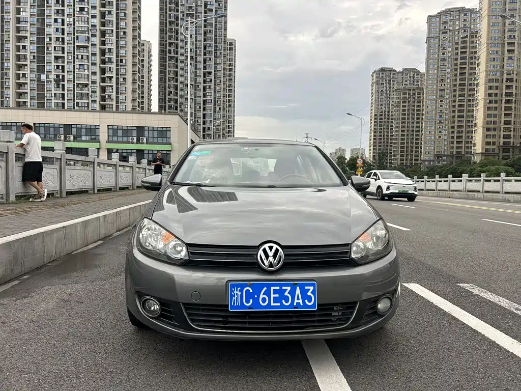Volkswagen Volkswagen Golf 2012 1.4 TSI Automatic Comfort Line 2013 - thumbnail 2