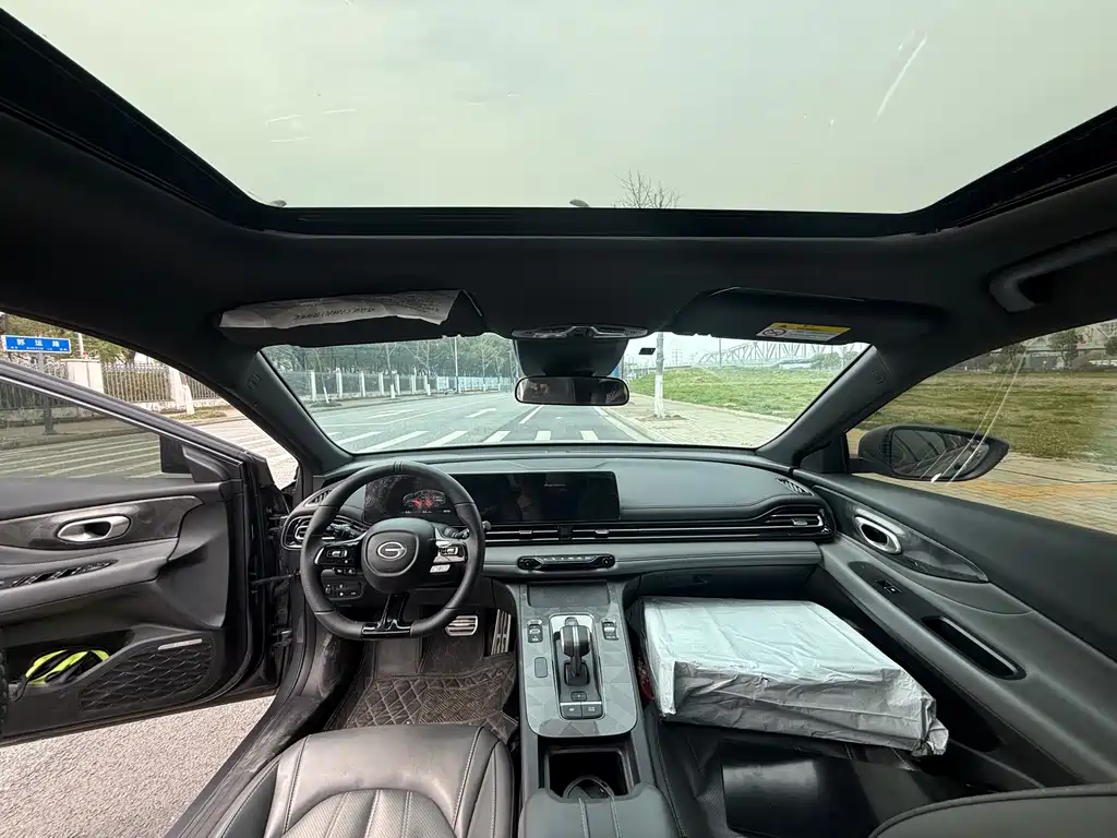 GAC Trumpchi Shadow Leopard 2022 270T DCT J16 R-Style Track Edition 2022 - thumbnail 8