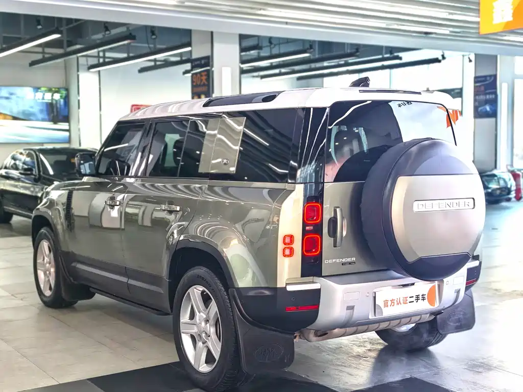 Land Rover Land Rover Defender 2020 110 P400 HSE 2020 - thumbnail 5