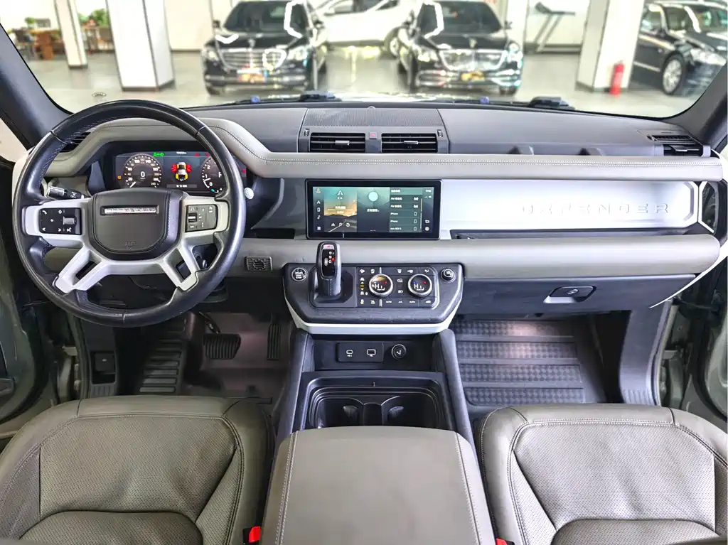 Land Rover Land Rover Defender 2020 110 P400 HSE 2020 - thumbnail 12