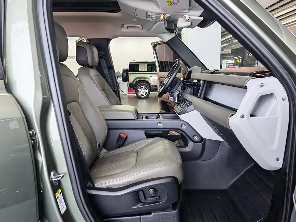 Land Rover Land Rover Defender 2020 110 P400 HSE 2020 - thumbnail 18