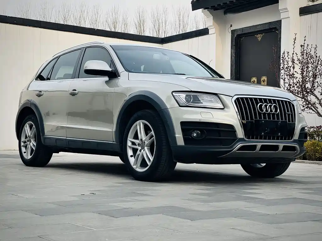 Audi Audi Q5 2017 Plus 40 TFSI Technology Edition 2018 - thumbnail 3