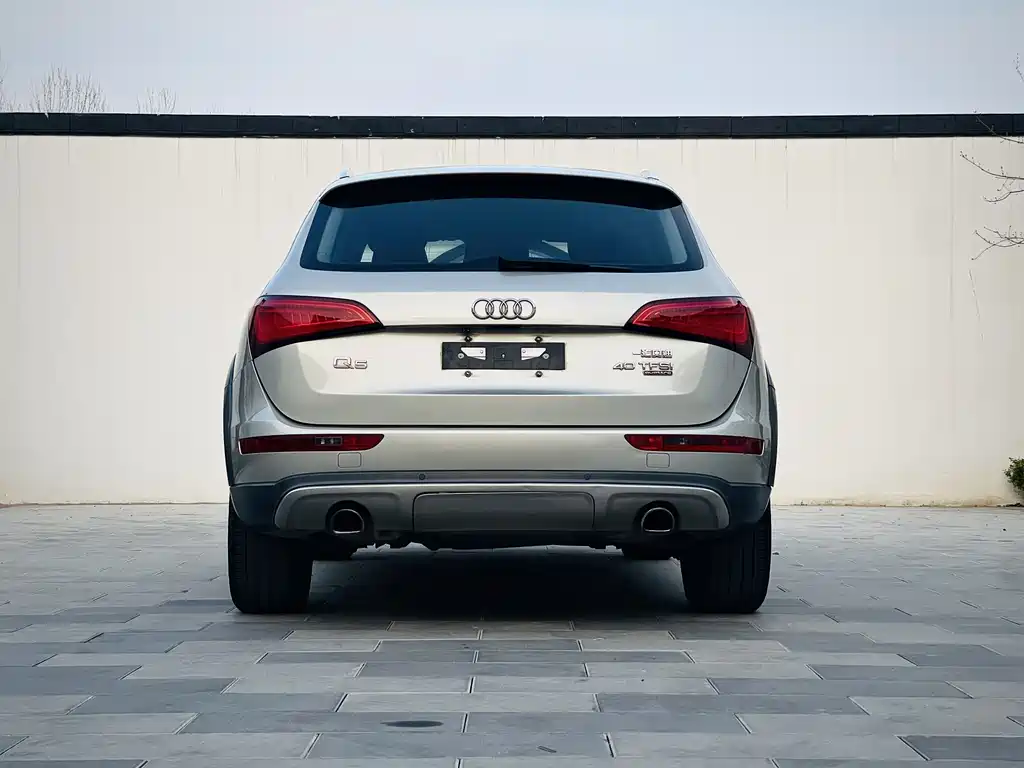 Audi Audi Q5 2017 Plus 40 TFSI Technology Edition 2018 - thumbnail 5