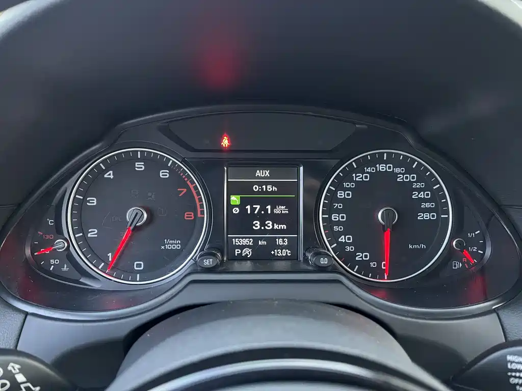 Audi Audi Q5 2017 Plus 40 TFSI Technology Edition 2018 - thumbnail 12